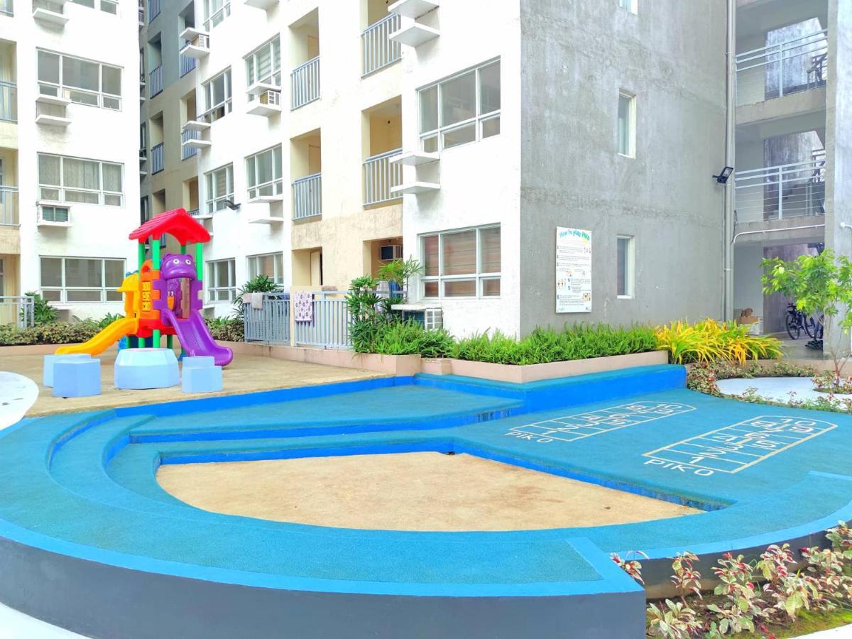 Davao Condo 2Br Pool Wifi Netflix Buitenkant foto