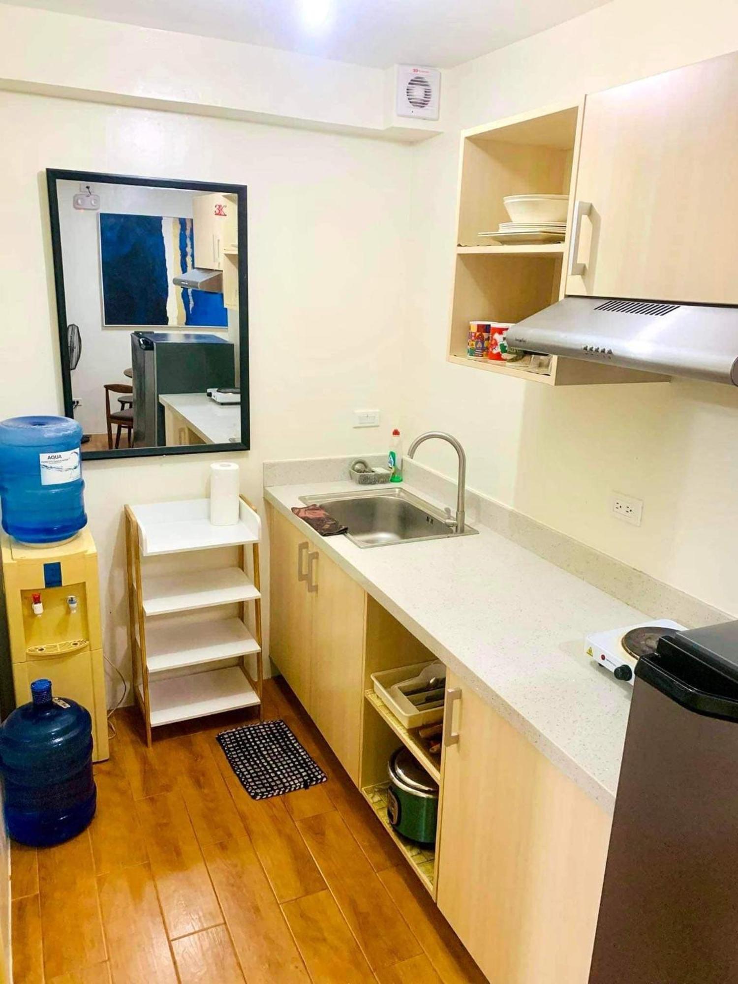 Davao Condo 2Br Pool Wifi Netflix Buitenkant foto